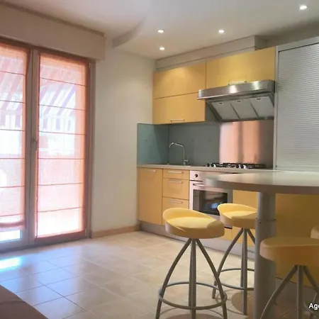 Chic Retreat For Your Holidays In 公寓 格拉多