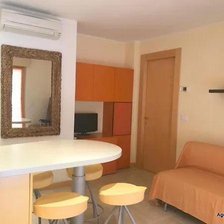 Chic Retreat For Your Holidays In *