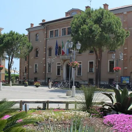 Appartement Chic Retreat For Your Holidays In *